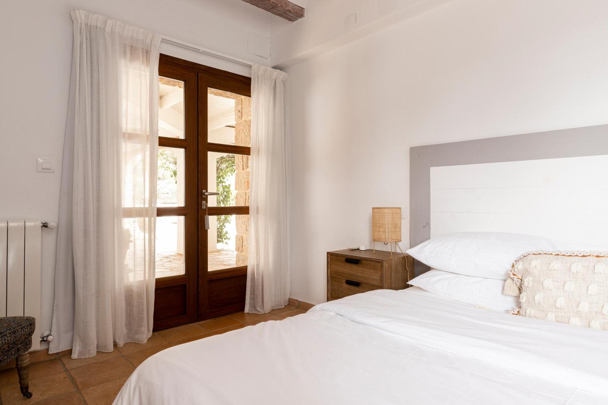Hostal Cuatre Finques Jalón Exterior foto