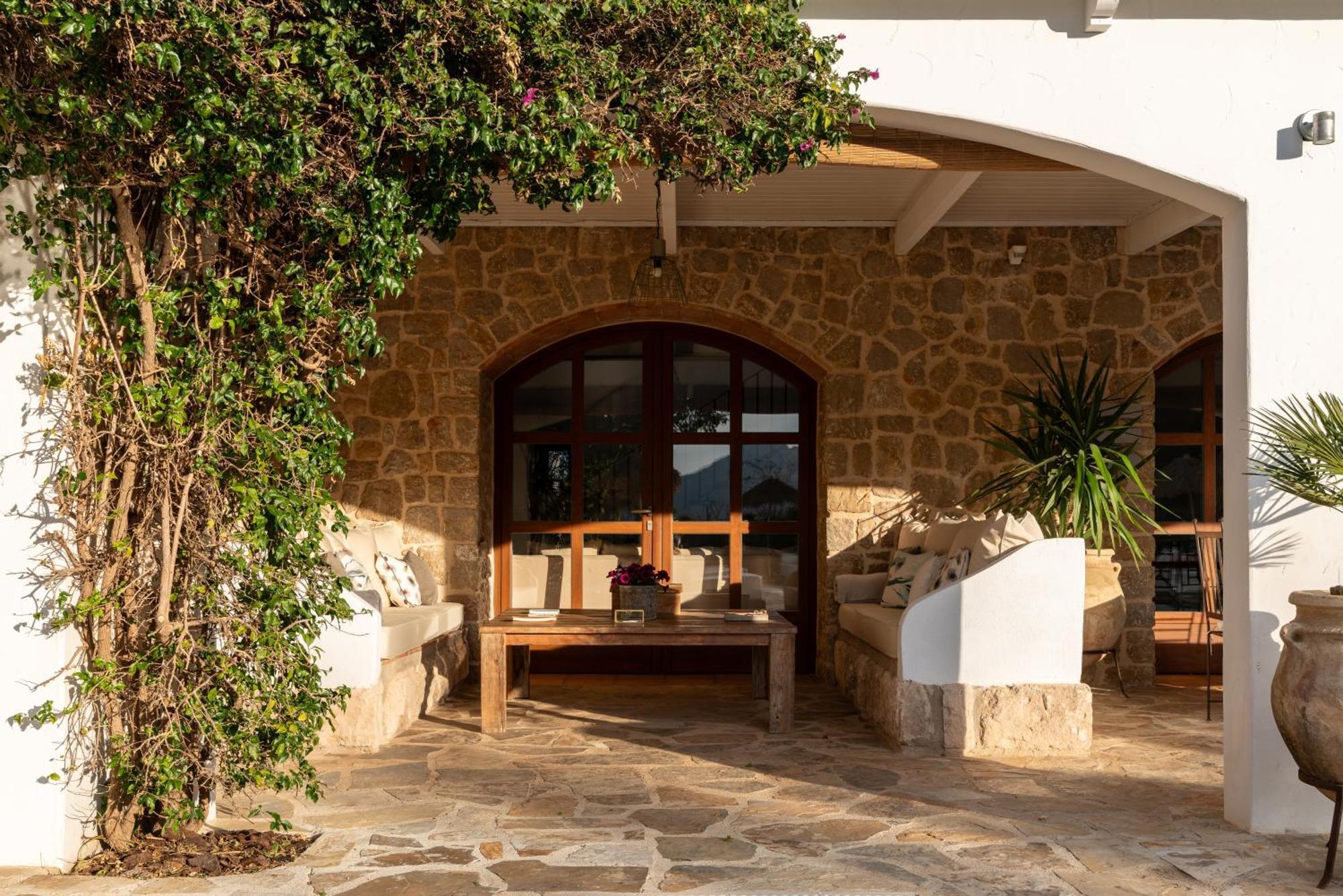Hostal Cuatre Finques Jalón Exterior foto