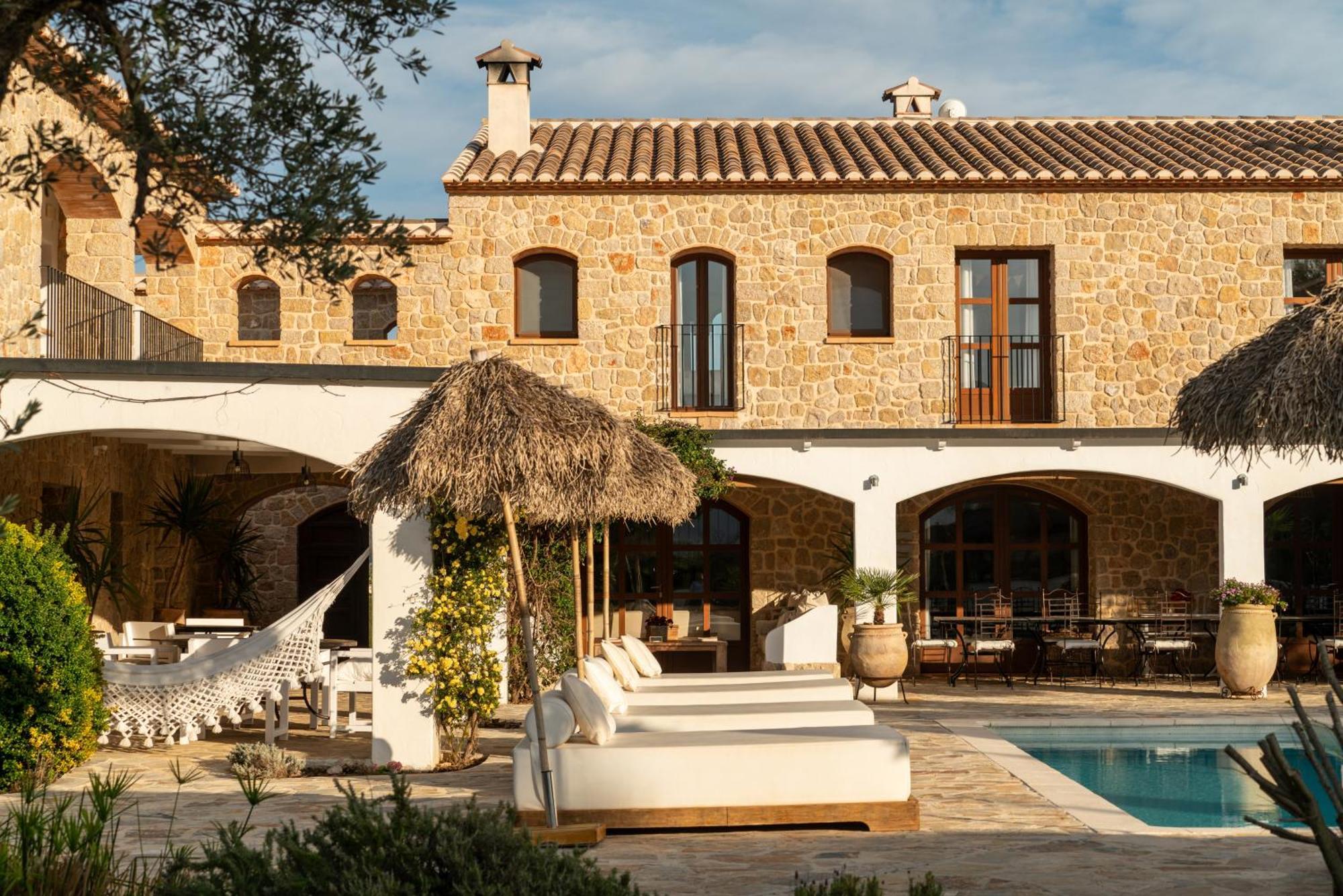Hostal Cuatre Finques Jalón Exterior foto
